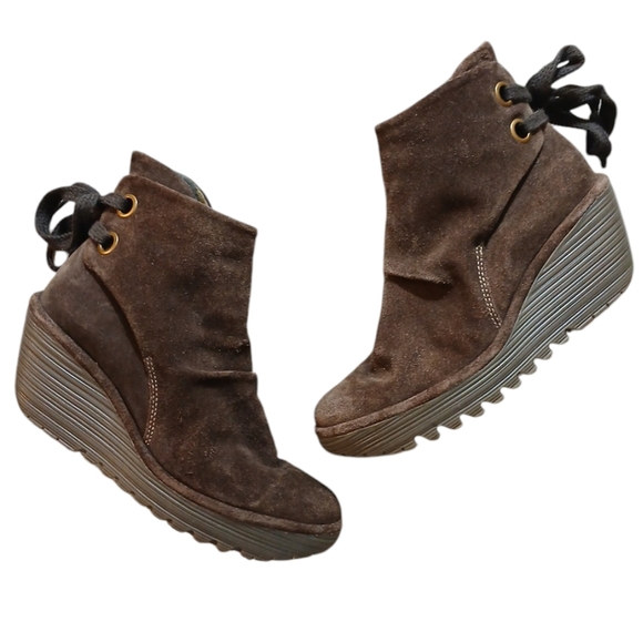 Fly London Yebi Brown Suede Slip on Booties Wedge Ankle Boots Size 8 - Picture 2 of 12